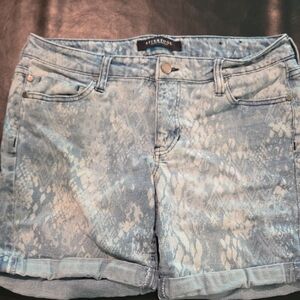 Liverpool Women's Light Blue Patterned Jean Shorts